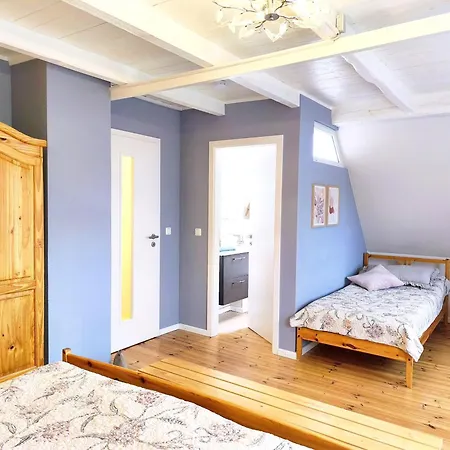 Charmantes Mit Sauna&billard Vor Dresden Vakantiehuis Haeslich